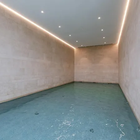 アパート Huswell - Modern New With Pool Access And Parking